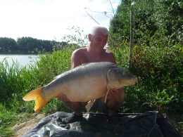 32 lb mirror  number 2 009