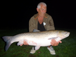 32lb grass carp 7-8-11 007