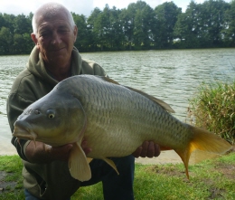 common 24lb 11oz